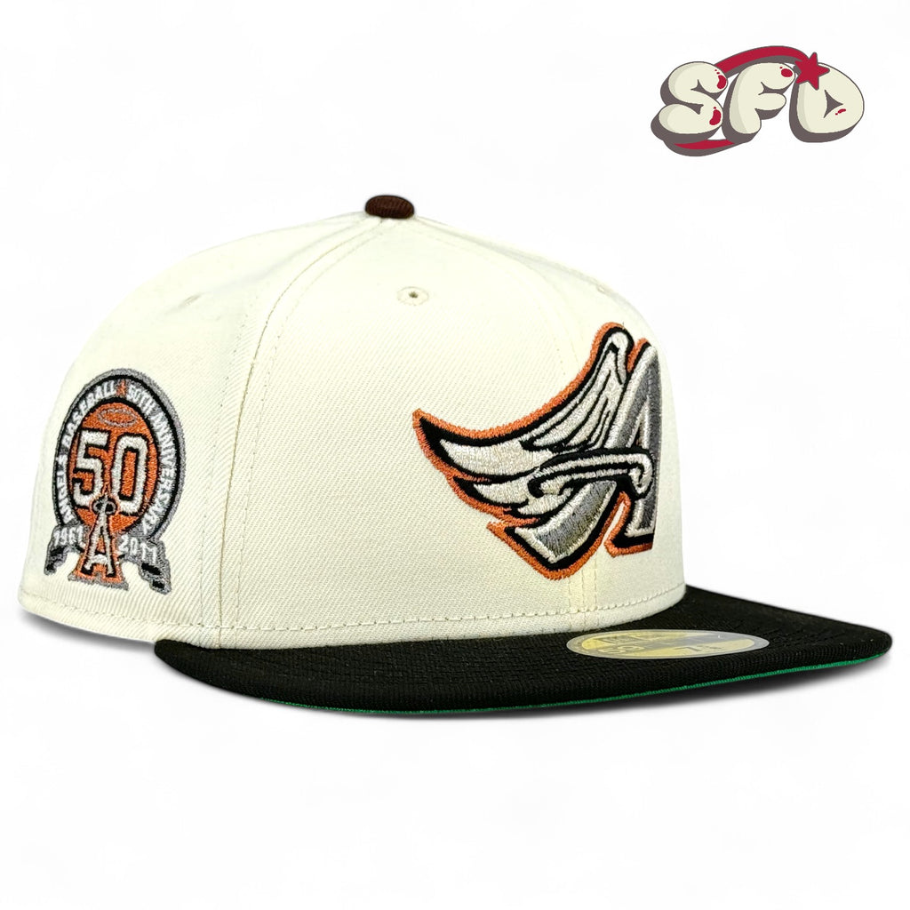 Anaheim Angels "Buster's Angels" (Dayciety Pack) New Era 59Fifty Fitted Hat - Chrome White / Navy