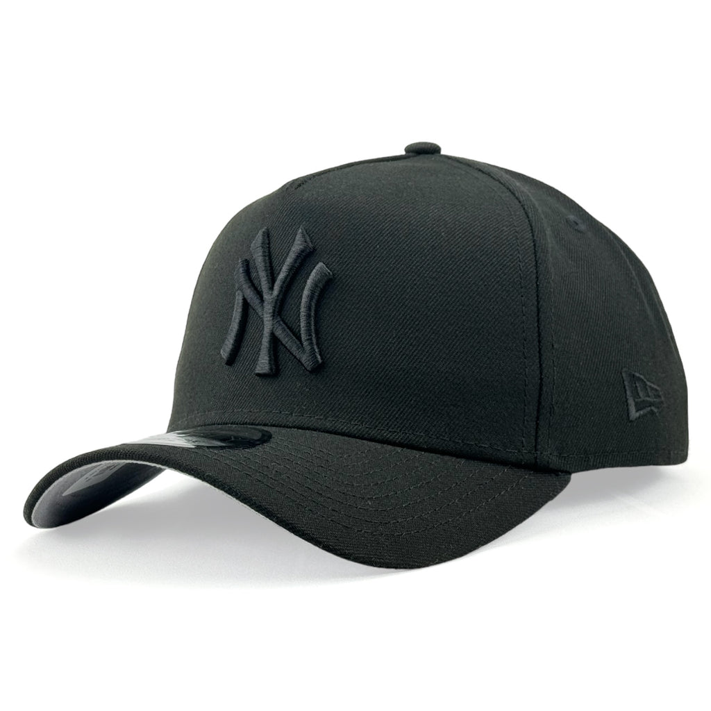 New York Yankees New Era 9Forty A-Frame Snapback - Black on Black