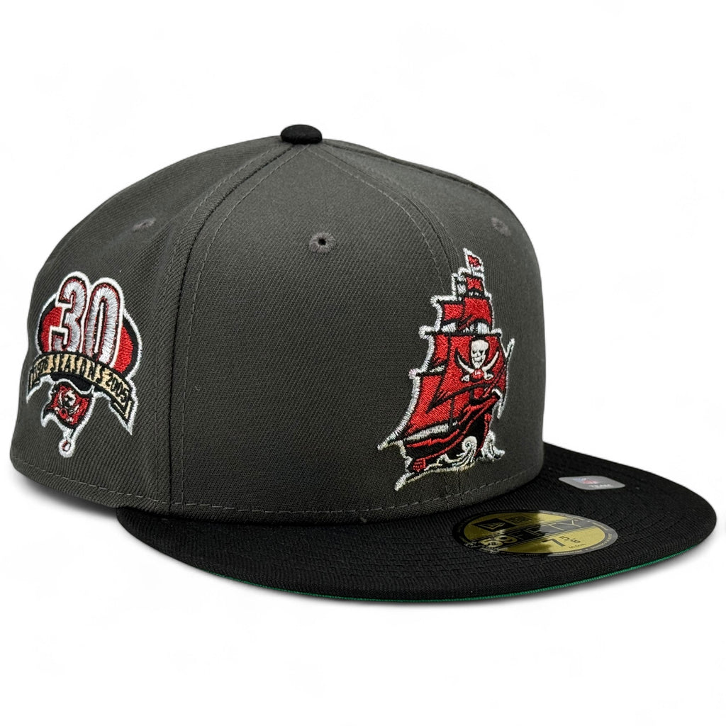 Tampa Bay Buccaneers New Era 59Fifty Fitted Hat - Graphite / Black