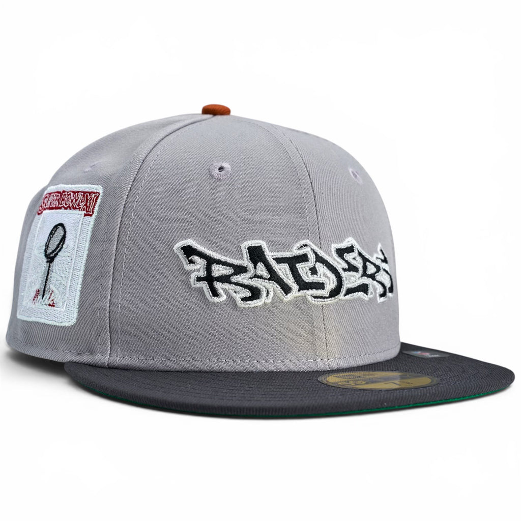 Las Vegas Raiders 🤖 DOOM 🤖 New Era 59Fifty Fitted Hat - Grey / Graphite