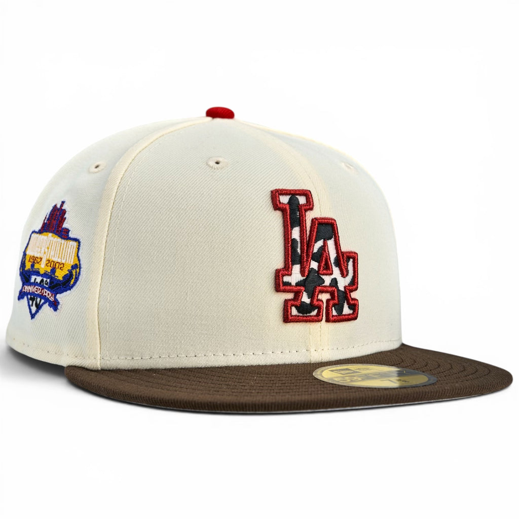 Los Angeles Dodgers 🐮 COWGIRL 🐮 New Era 59Fifty Fitted Hat - Chrome White / Walnut