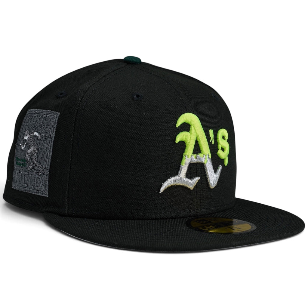 Oakland Athletics “ALIEN” New Era 59fifty Fitted Hat - Black