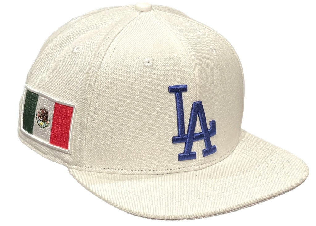 Los Angeles Dodgers Mexico Flag Side Patch Pro Standard Snapback Hat - White